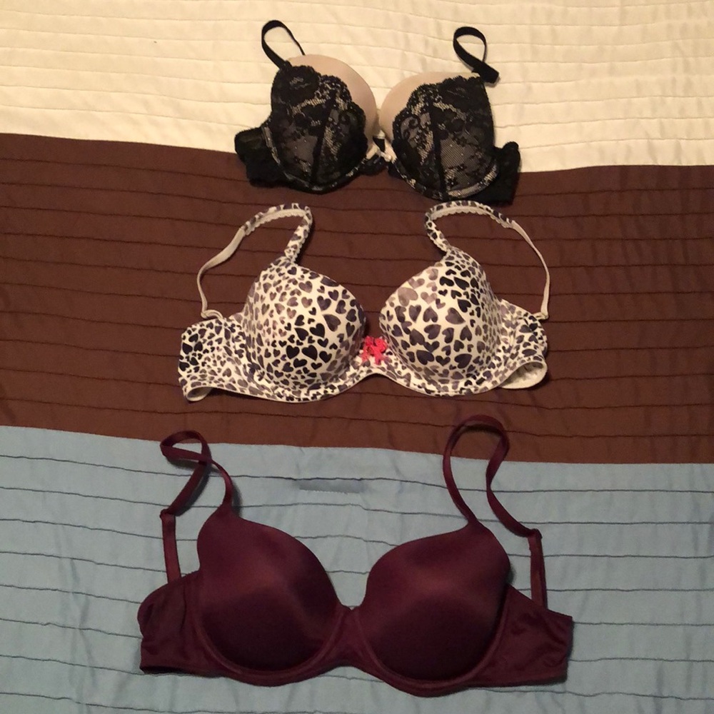 Women’s Victoria Secret & Pink Bras( set of 3)